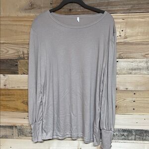 Size XL Women’s Long Sleeve Lightweight Crewneck Top with Button Cuffs- Taupe